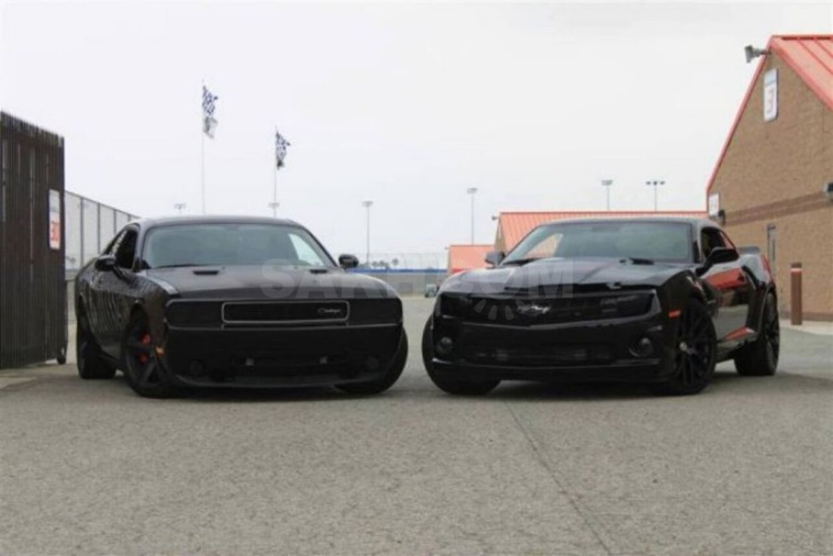 Dodge Challenger и Chevrolet Camaro