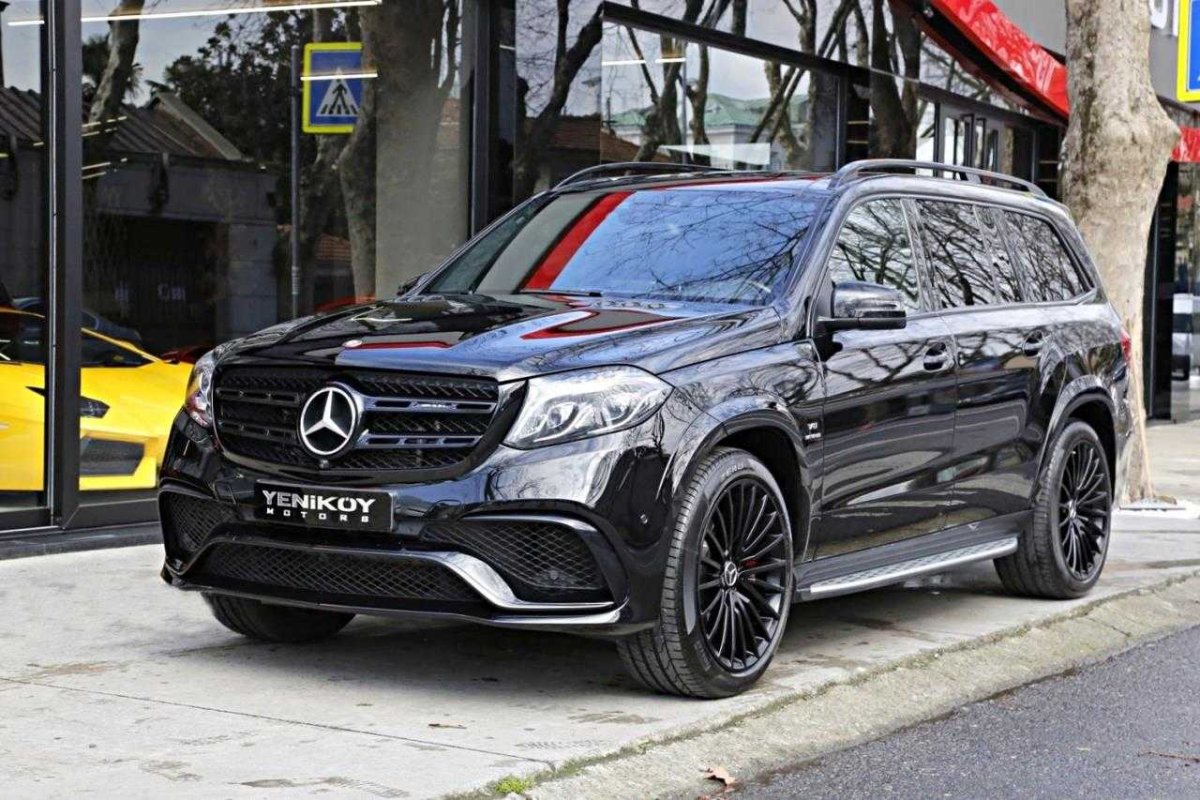 Мерседес ГЛС 63 AMG