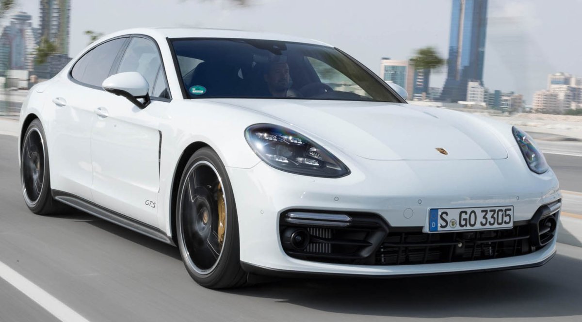 Porsche 911 Panamera