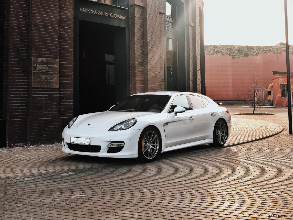 Porsche Panamera