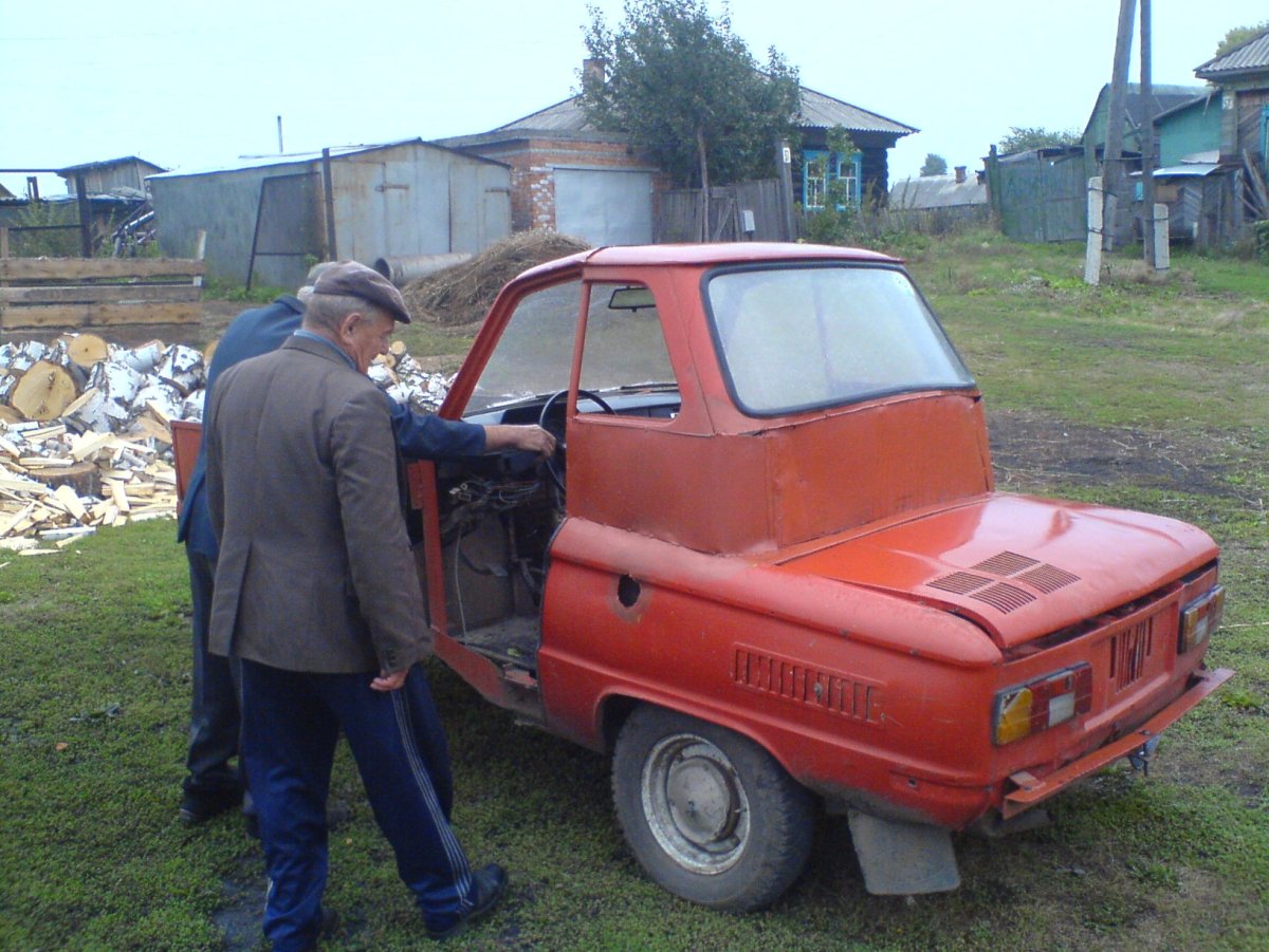 Сельский Запорожец