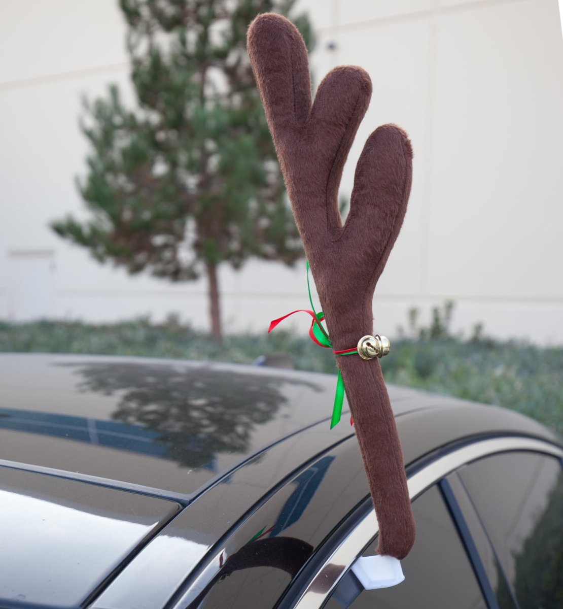 Оленьи рога для автомобиля