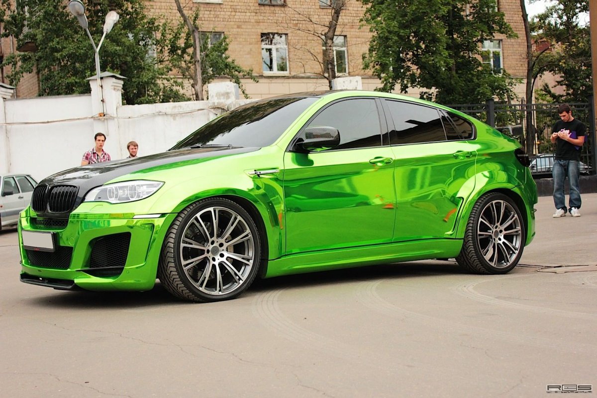BMW x6 зеленый хром