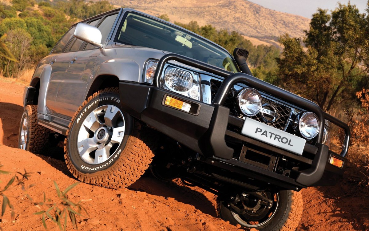 Nissan Patrol y61 внедорожье