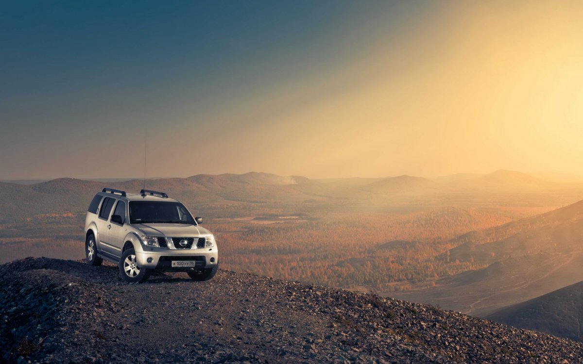 Nissan Pathfinder 1920x1080