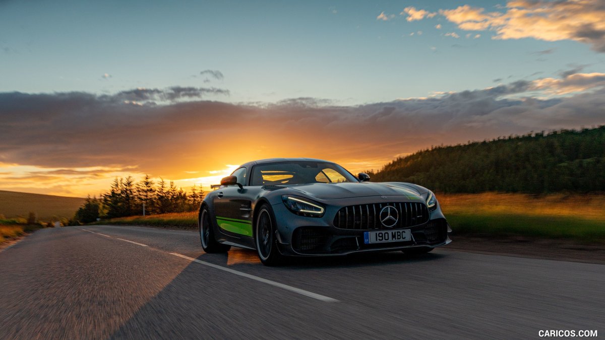 Mercedes Benz AMG gt 63 r