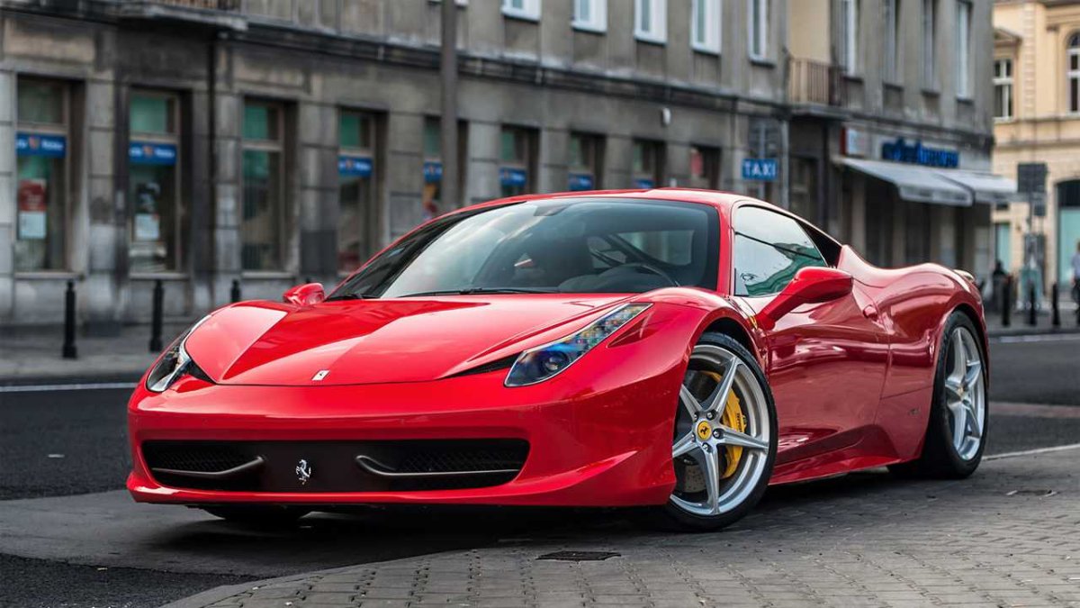 Феррари f458