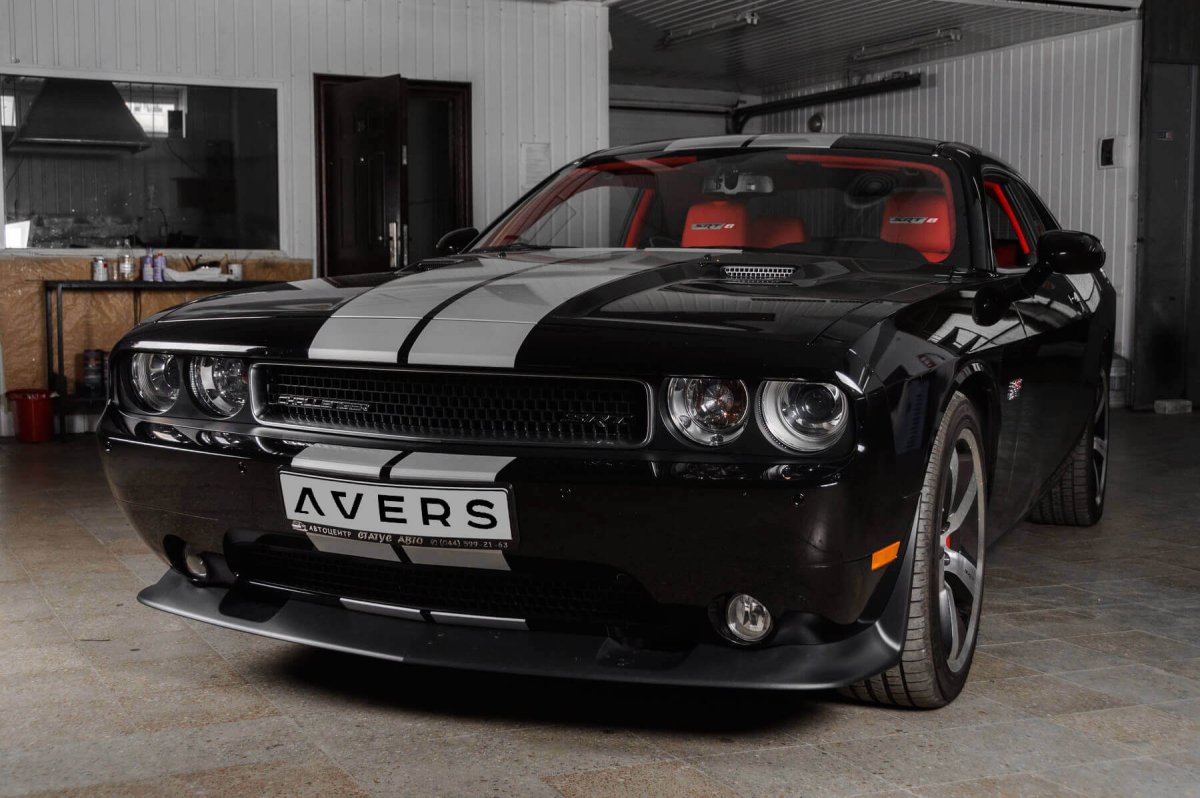 Dodge Challenger тюнингованный