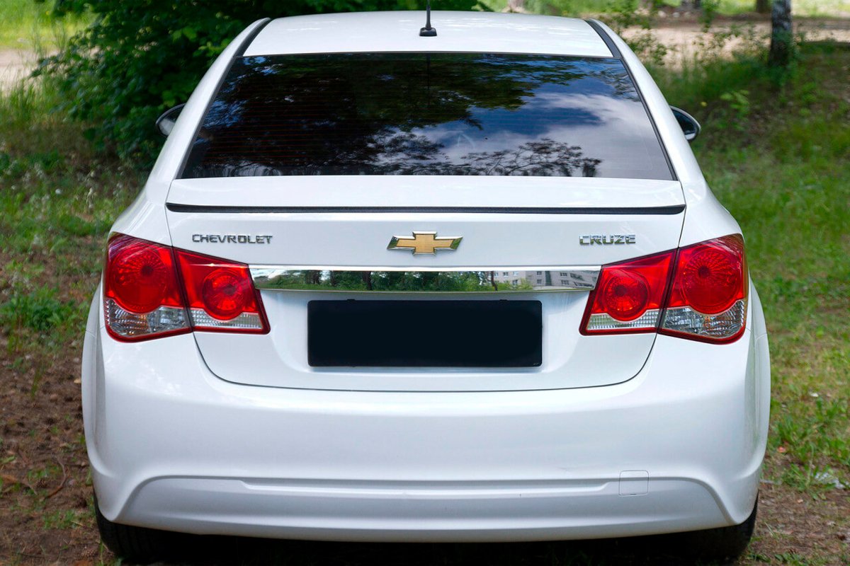 Chevrolet Cruze 2014 спойлер багажника