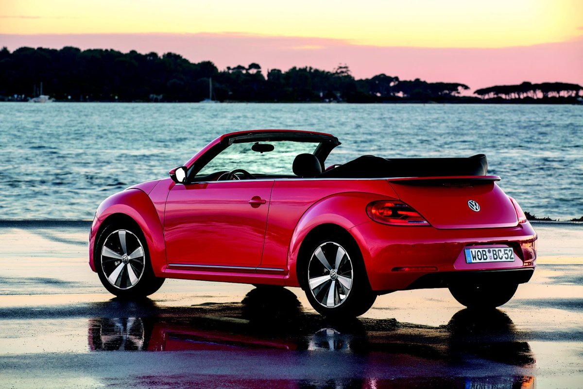 Volkswagen Beetle Cabriolet 2012