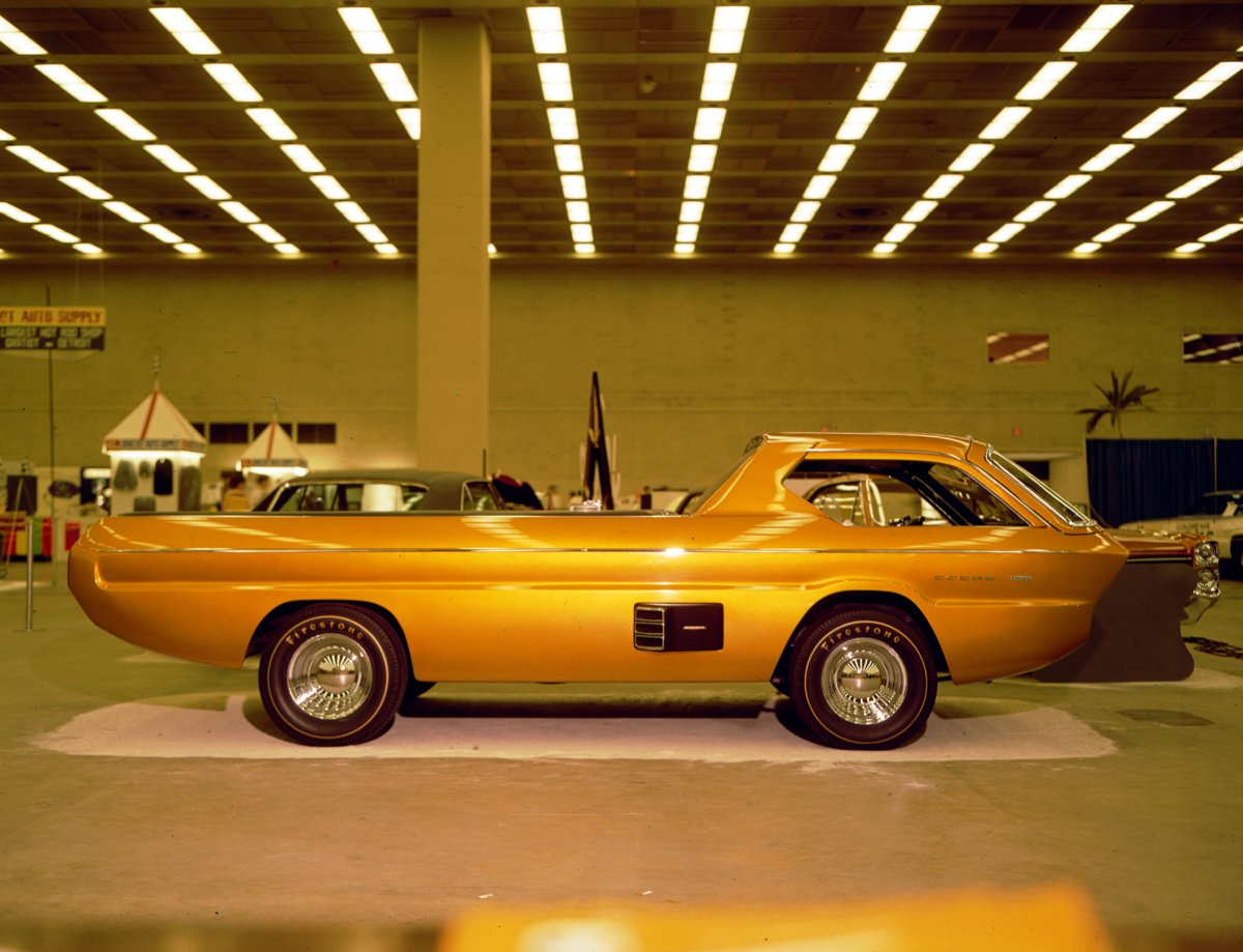 Dodge Deora 2