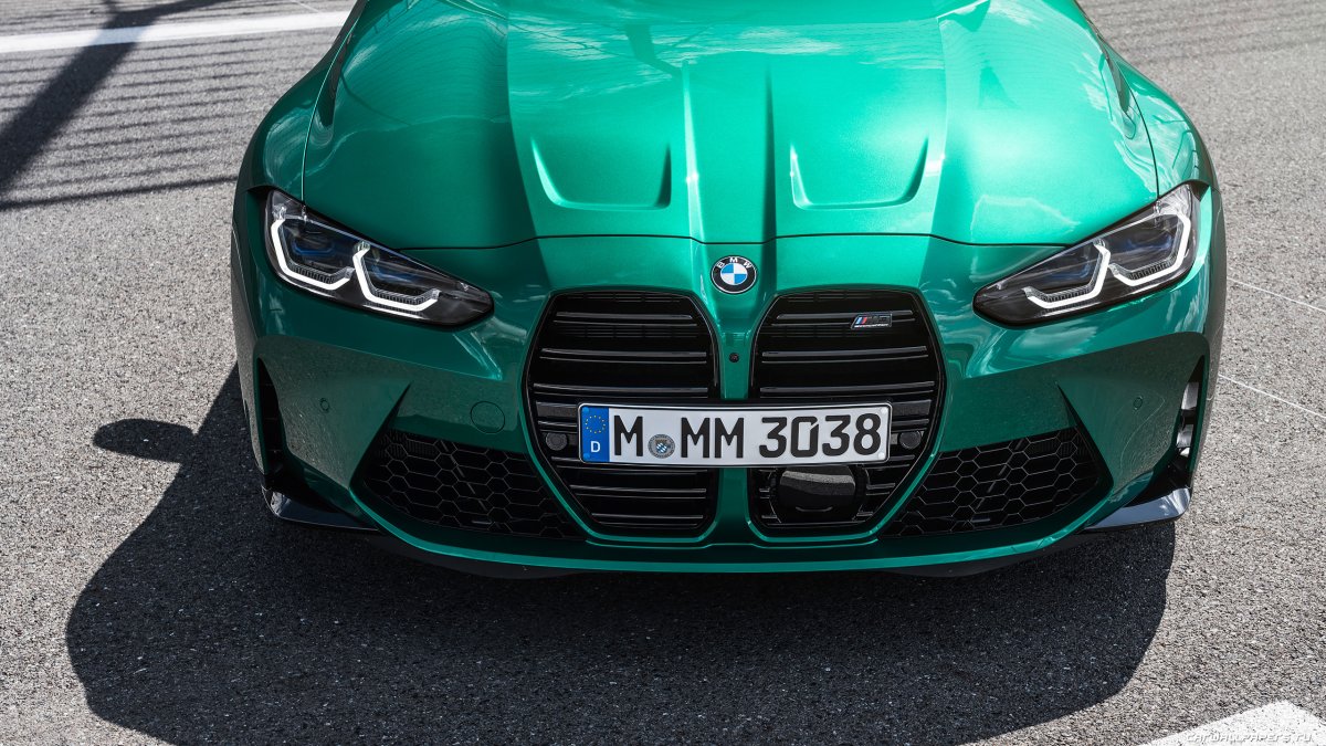 BMW m4 2020 зеленая