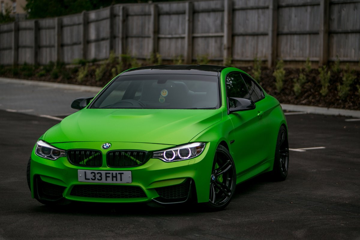 BMW f30 зеленая