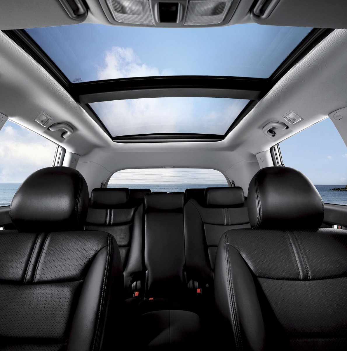 Киа Соренто с панорамной крышей