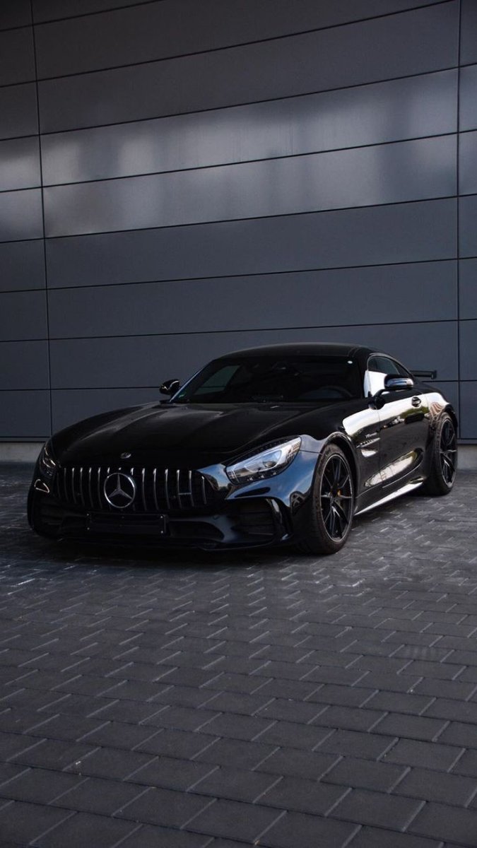 Mercedes-Benz AMG gt черный