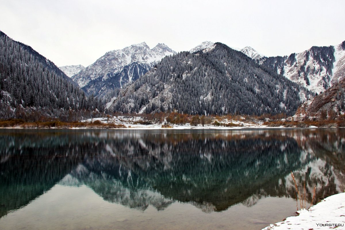 Озеро Иссык Алматы