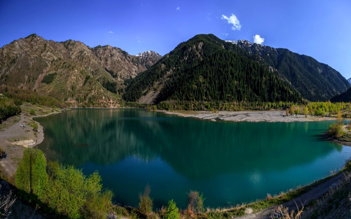 Озеро Иссык Заилийского Алатау