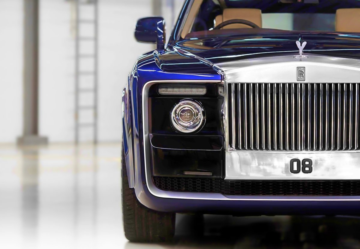 Роллс Ройс Sweptail 2019