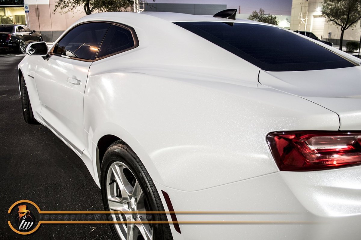 Diamond White Pearl Mercedes