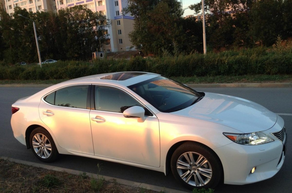 Lexus es 250 белый перламутр