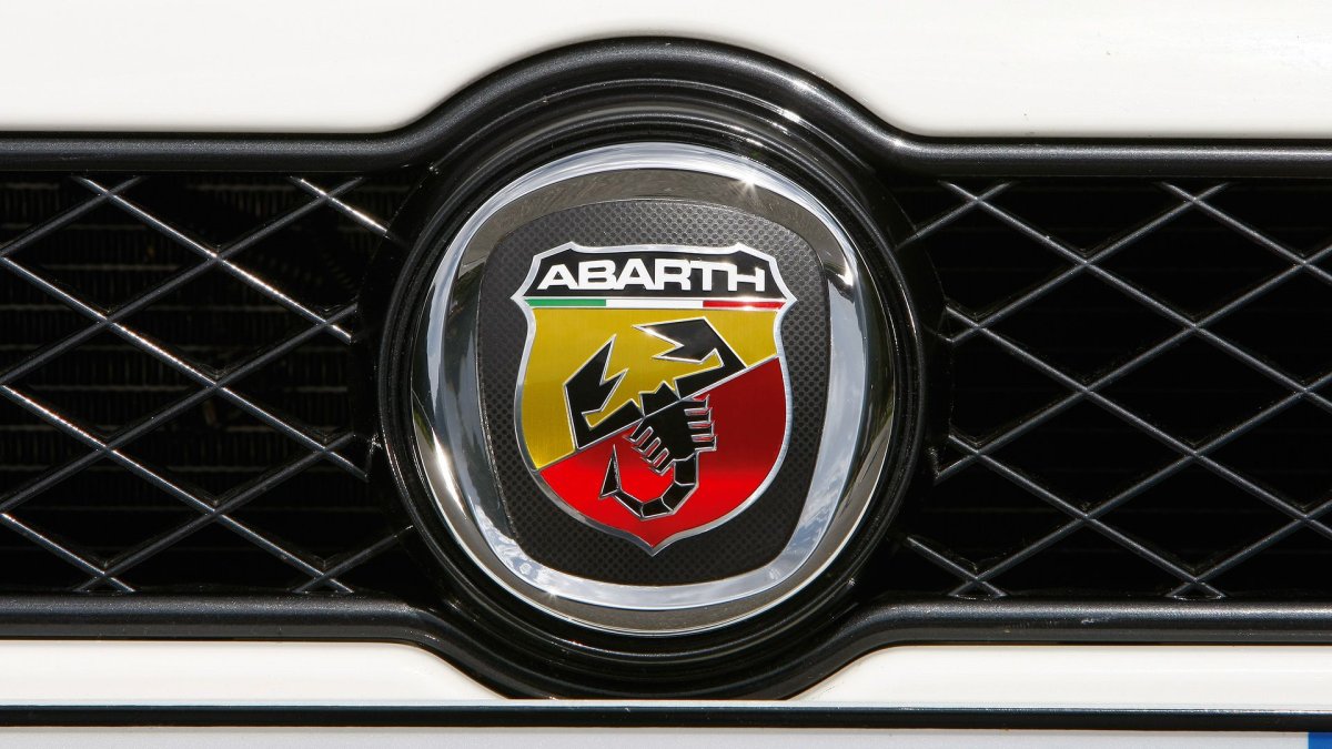 Fiat Abarth эмблема