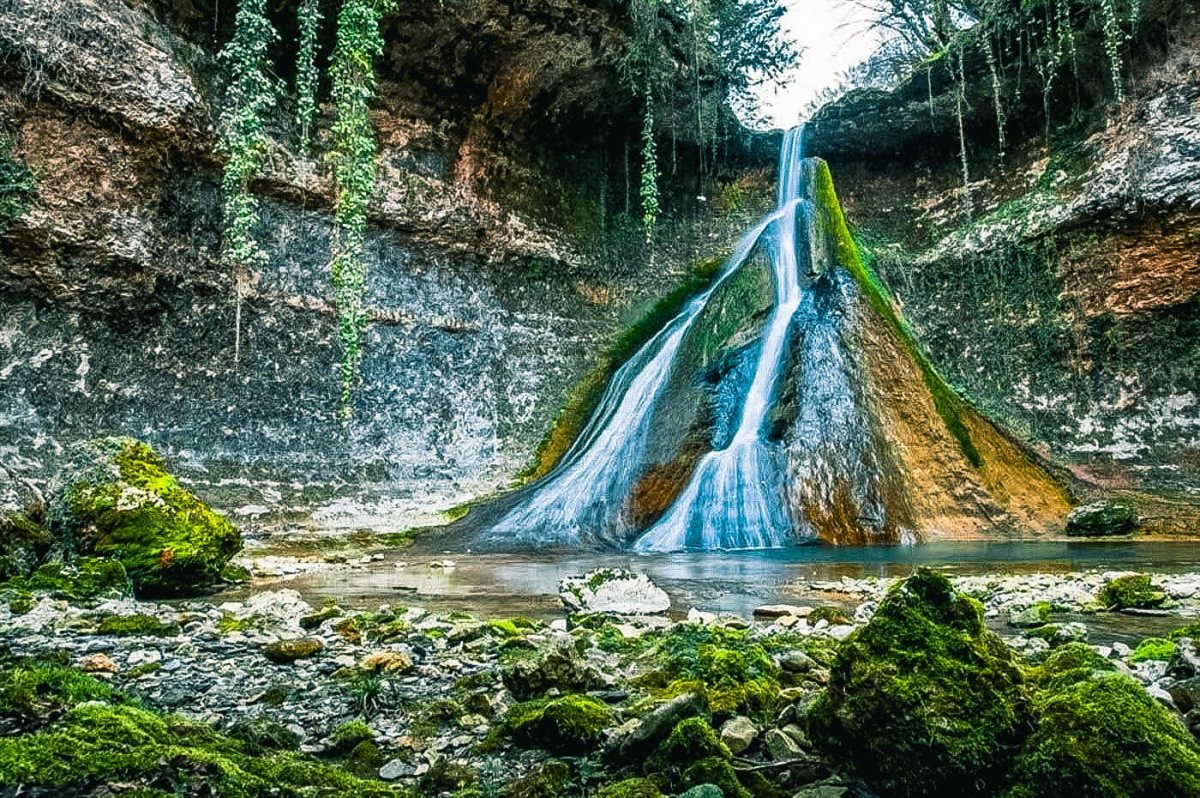 Барьяльский водопад в Абхазии