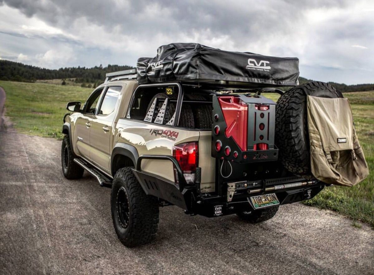 Toyota Hilux экспедиционник