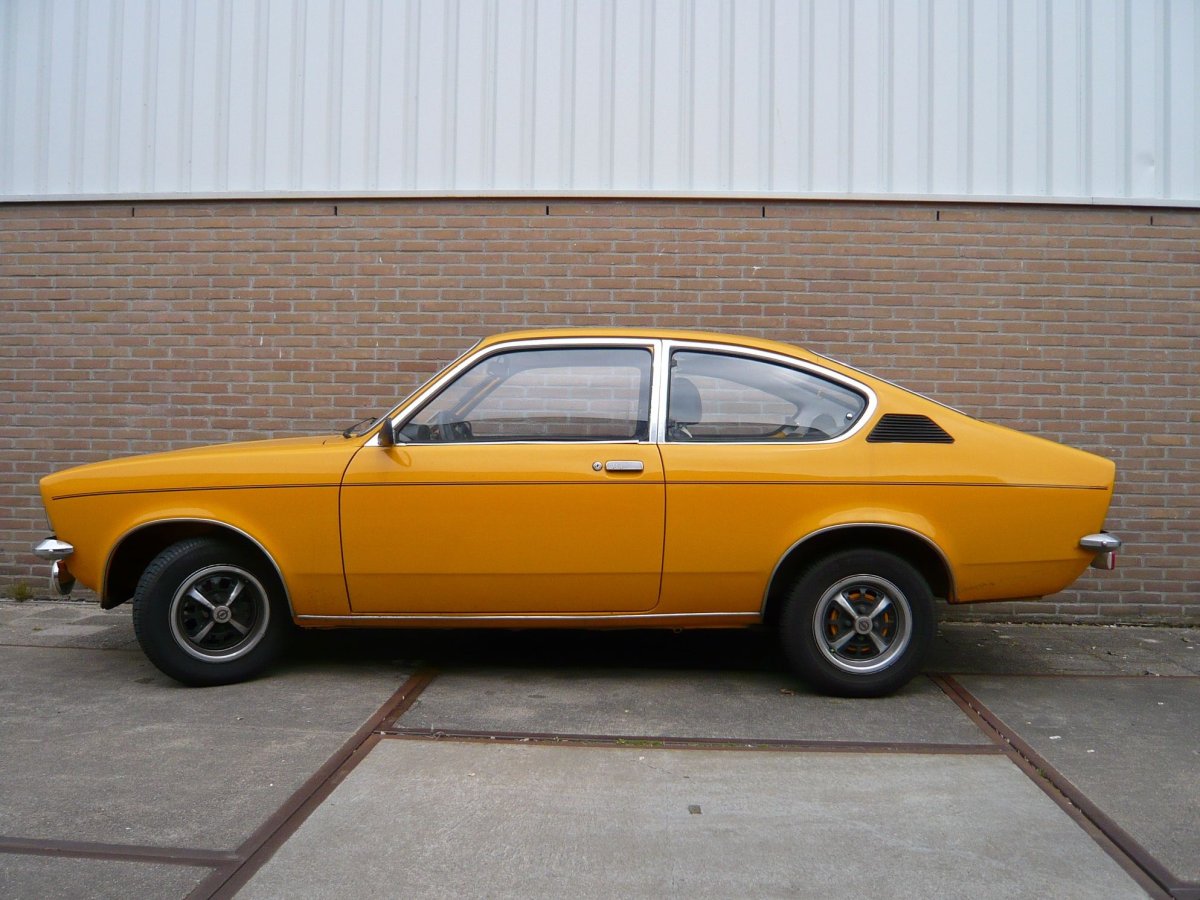 Opel Kadett, 1976