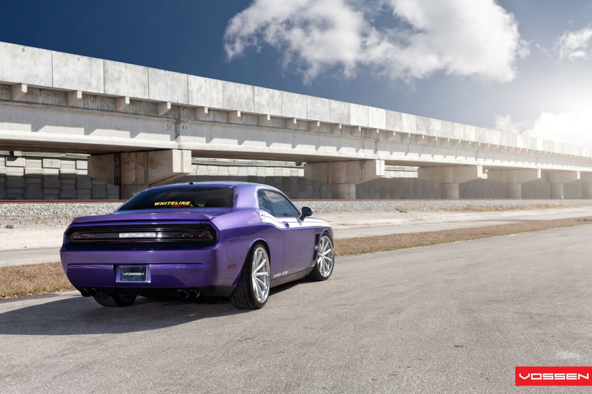 Dodge Challenger Purple