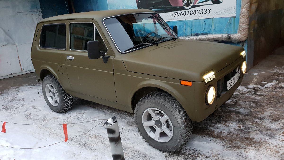 Нива цвет хаки 303 Раптор