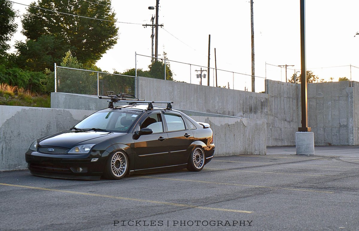 Ford Focus 1 седан стенс