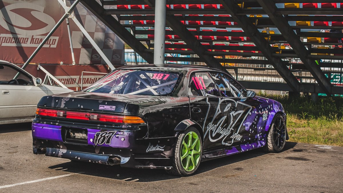 Toyota Mark II 90 дрифт