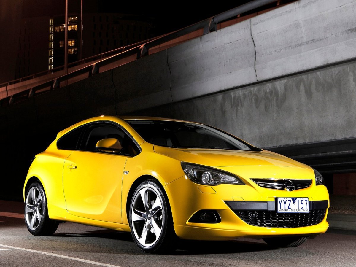 Opel Astra j GTC