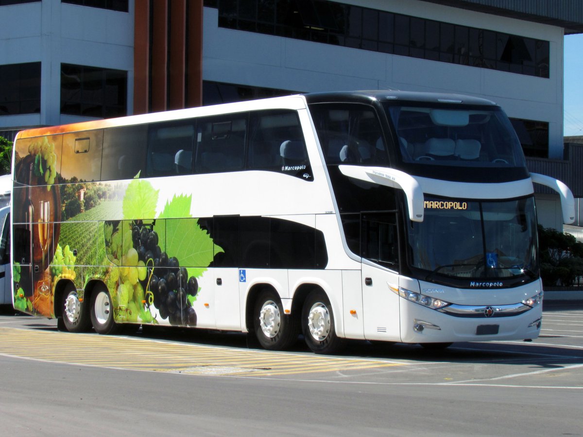 Туристический автобус Marcopolo