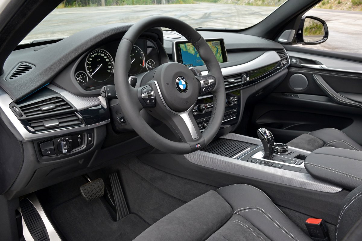 BMW x5m салон
