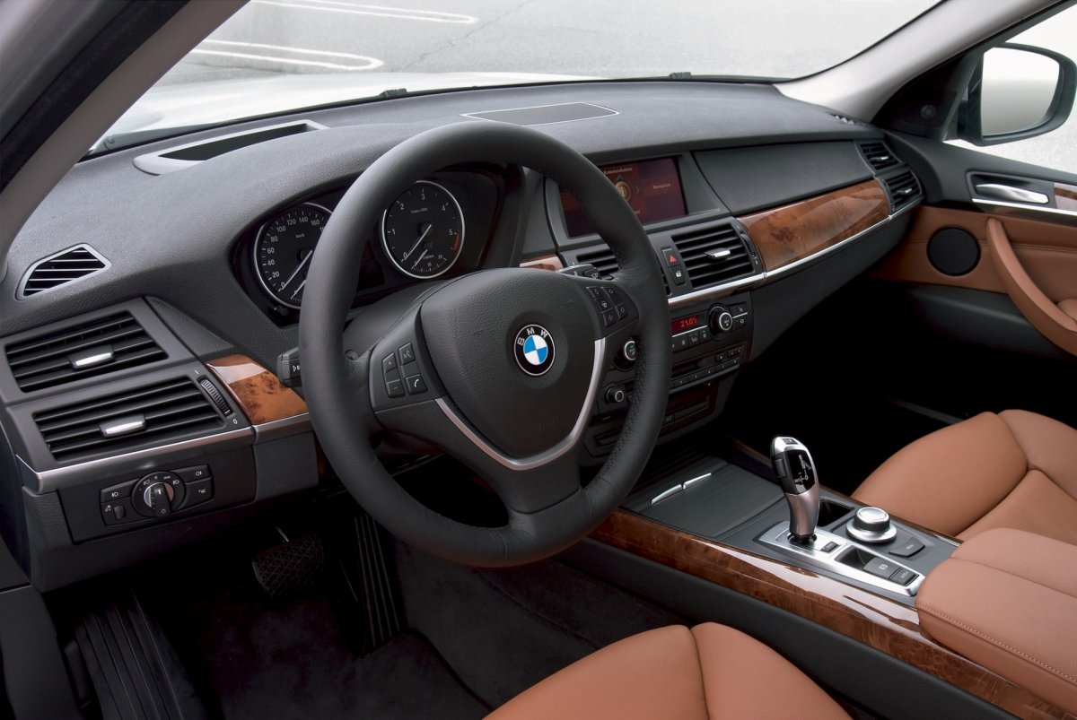 BMW x5 e70 Interior
