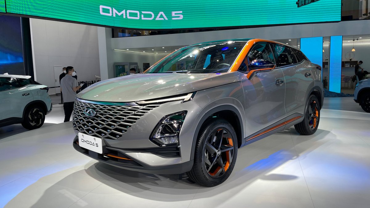 Кроссовер Omoda 5