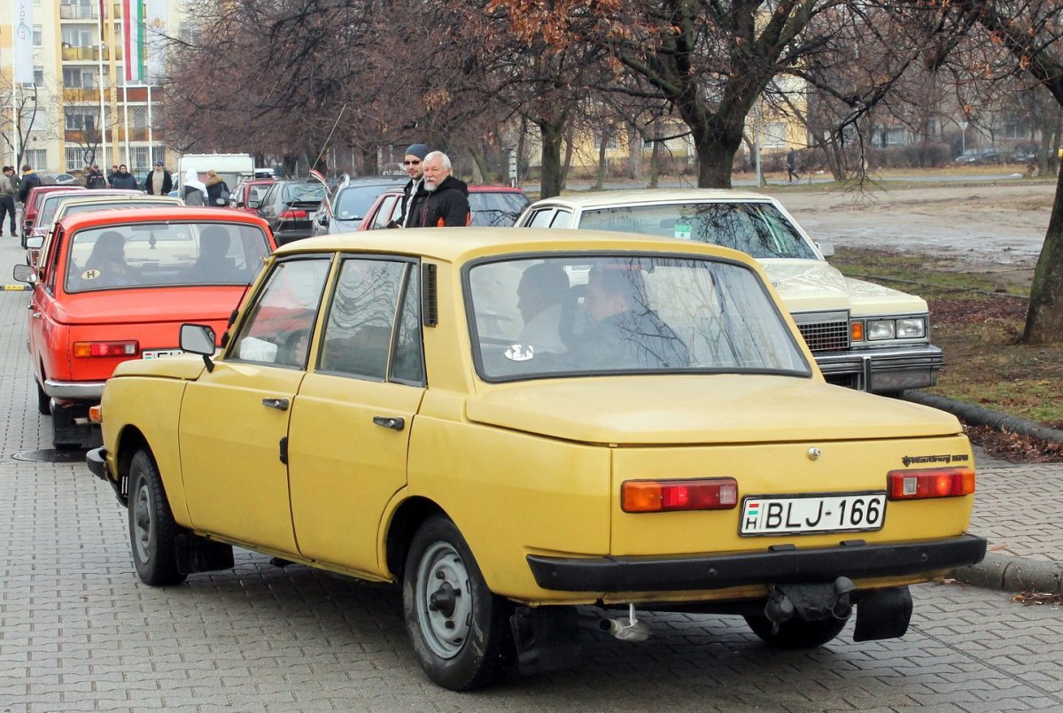 Машины ГДР Вартбург
