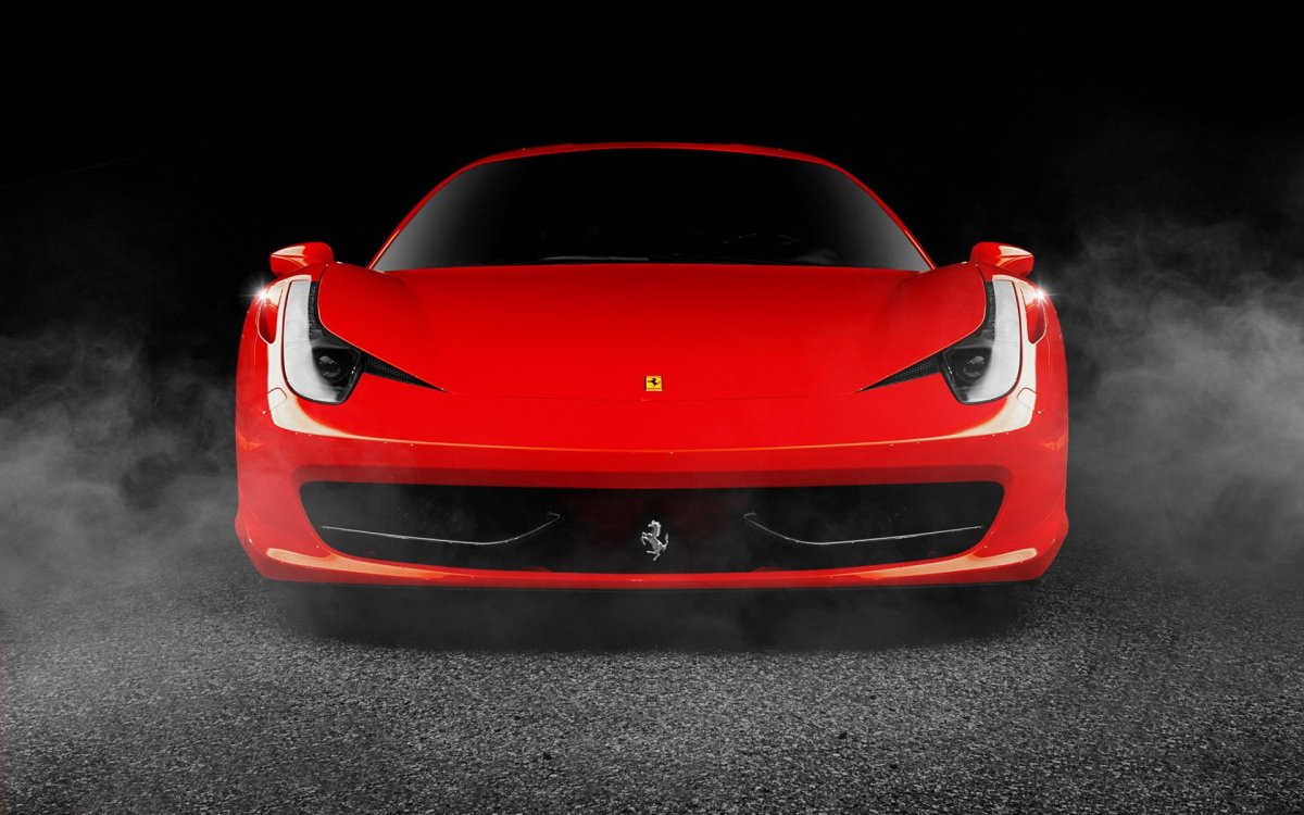 Ferrari 458 Italia спереди