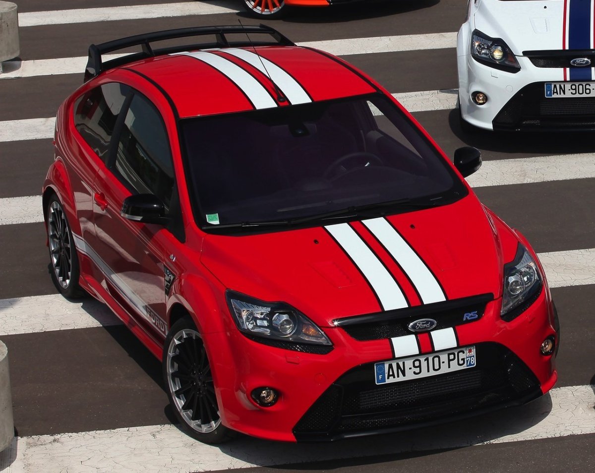Ford Focus 2 RS Red Color
