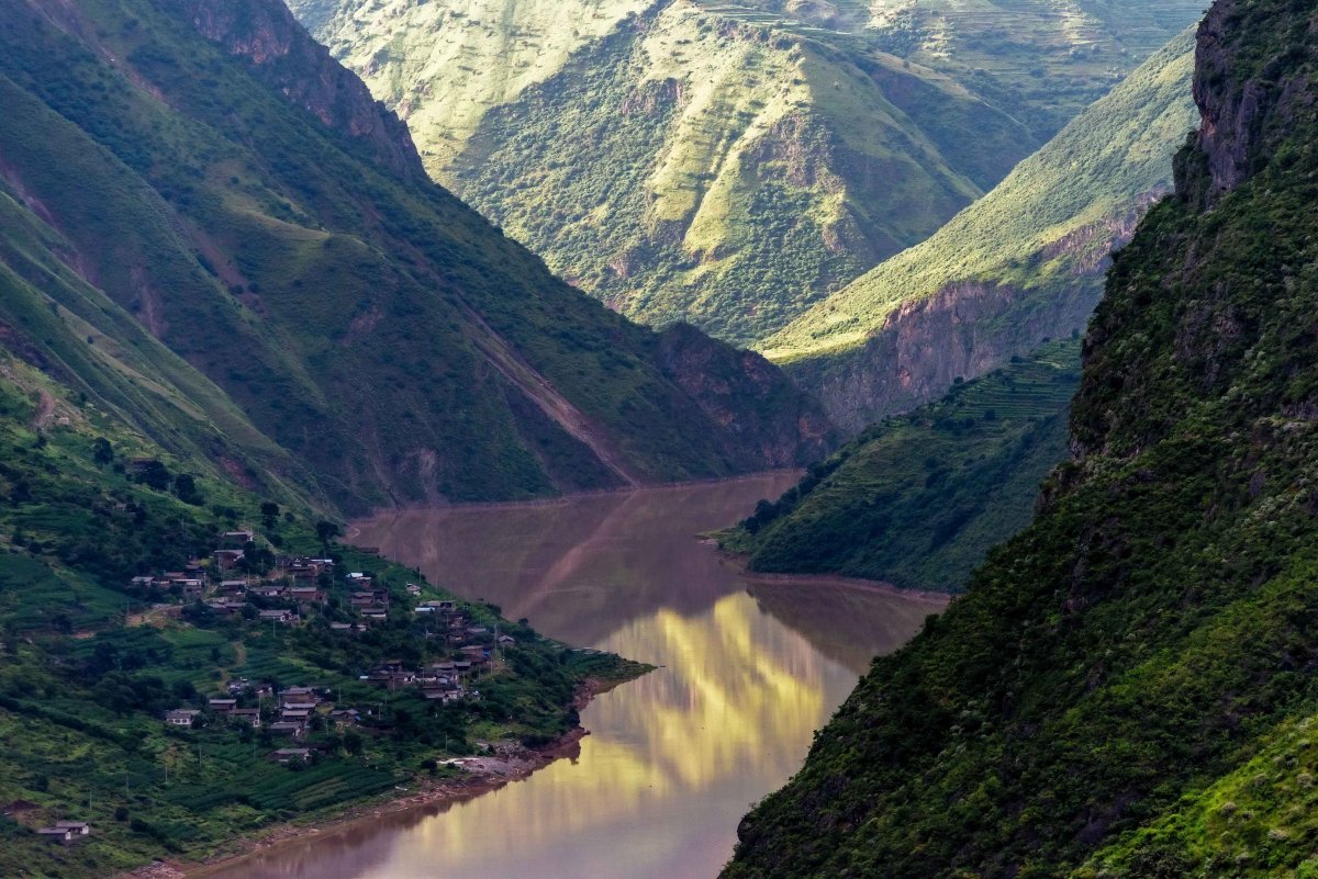 Узбекистан горы и реки