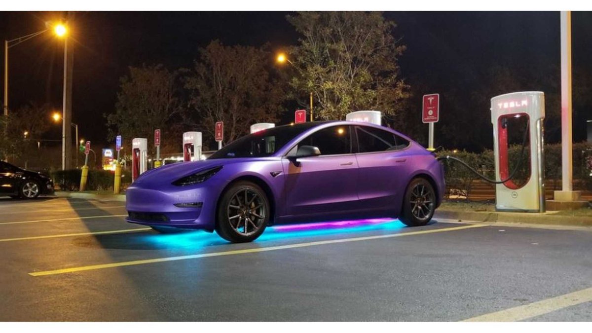 Tesla model s фиолетовый