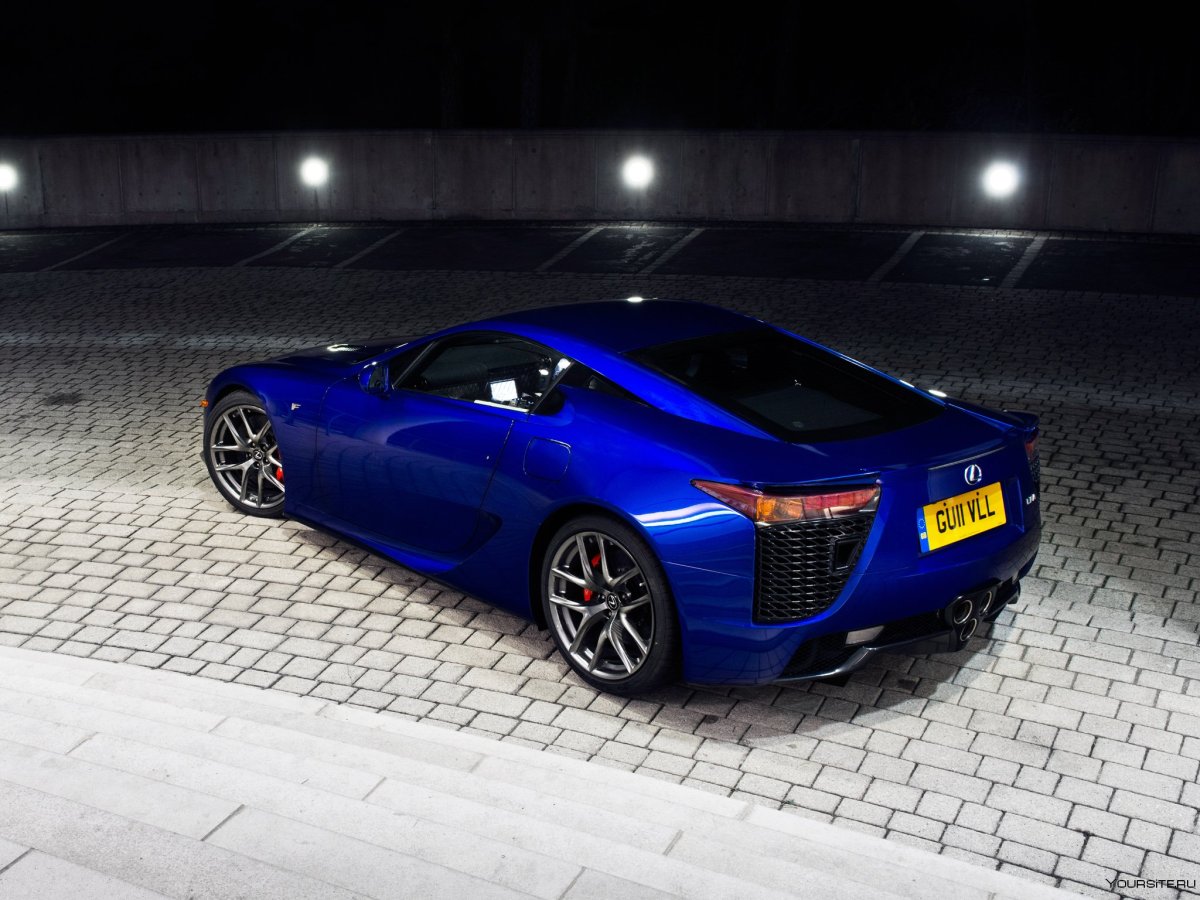 Lexus LFA (2010-2012)