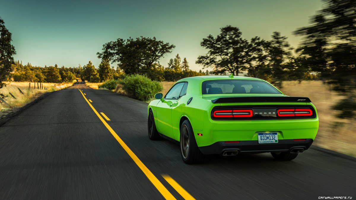 Dodge Challenger Hellcat 4k