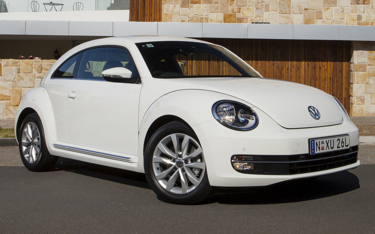 Volkswagen New Beetle 2013