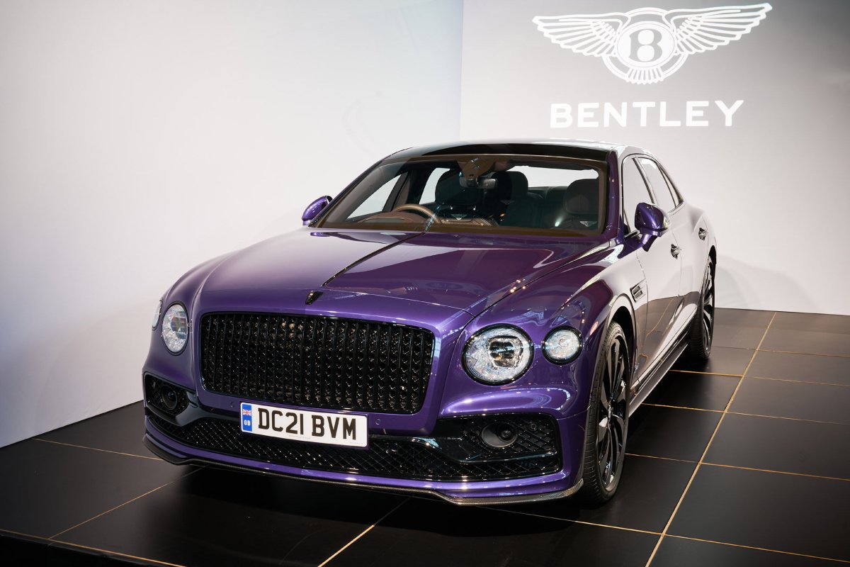 Bentley Flying Spur авария