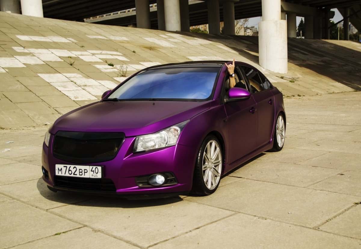 Cruze Chevrolet фиолет