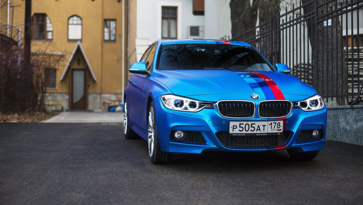 BMW 335i XDRIVE Blue