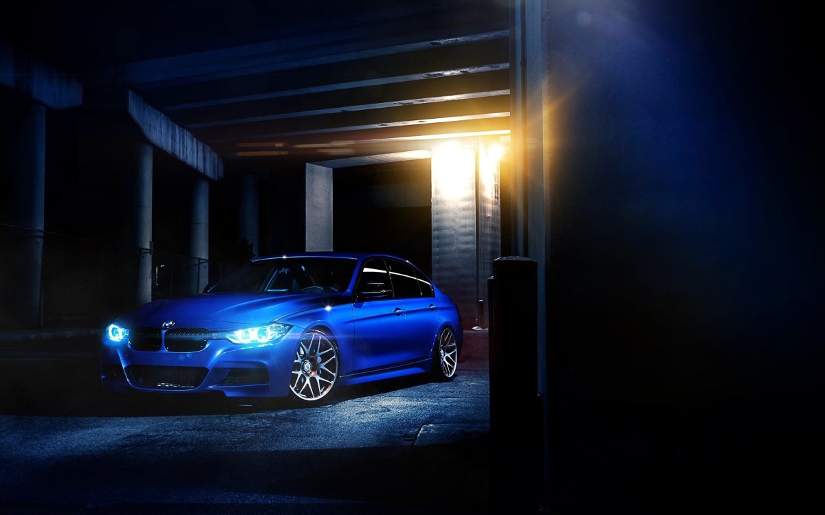 BMW m5 f30 неон