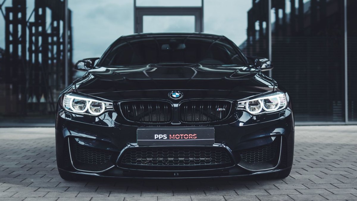 BMW m4 f82 Front